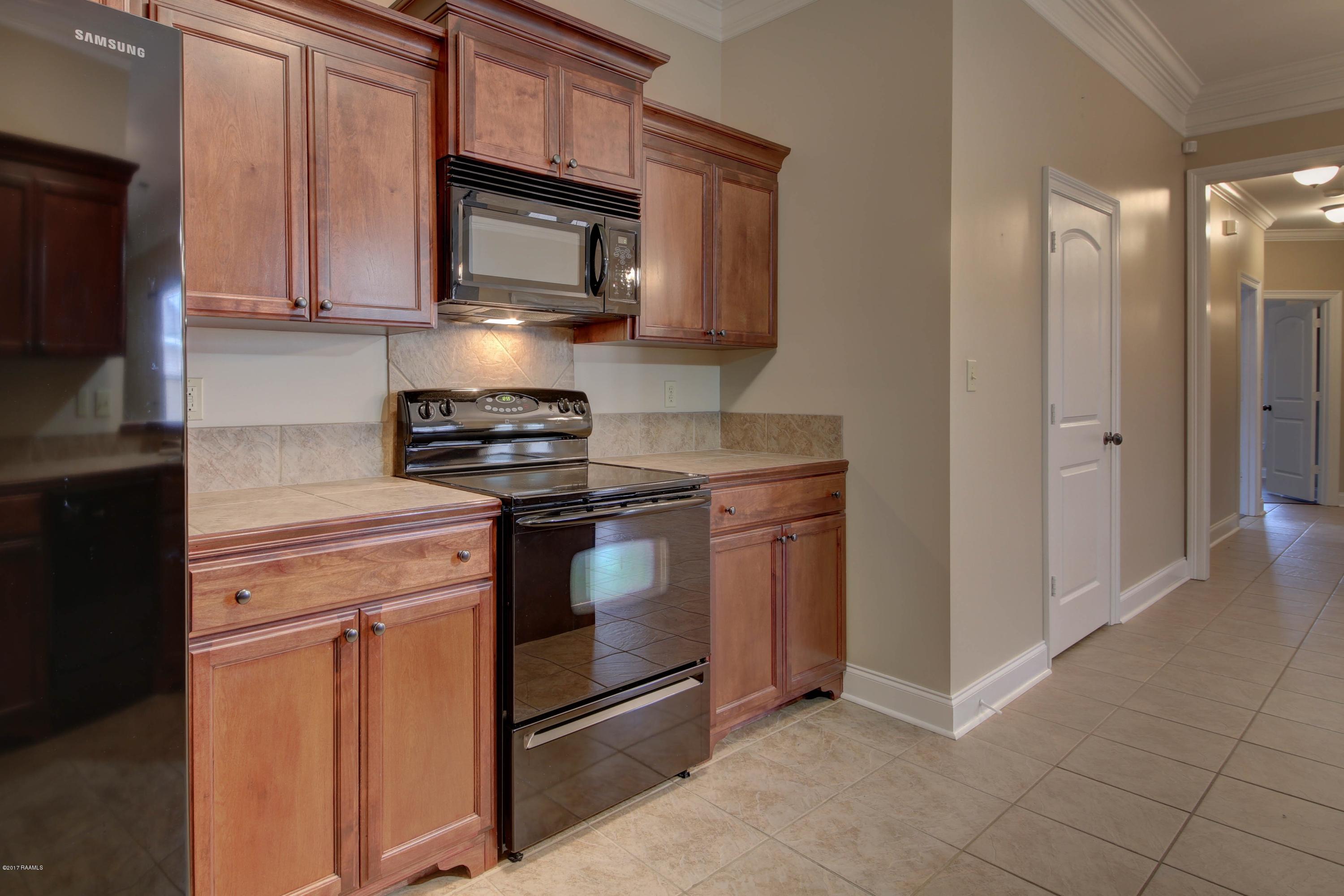 2104 Bonin Road Youngsville, LA 70592 - Photo 12 of 32 Gallery Image 12