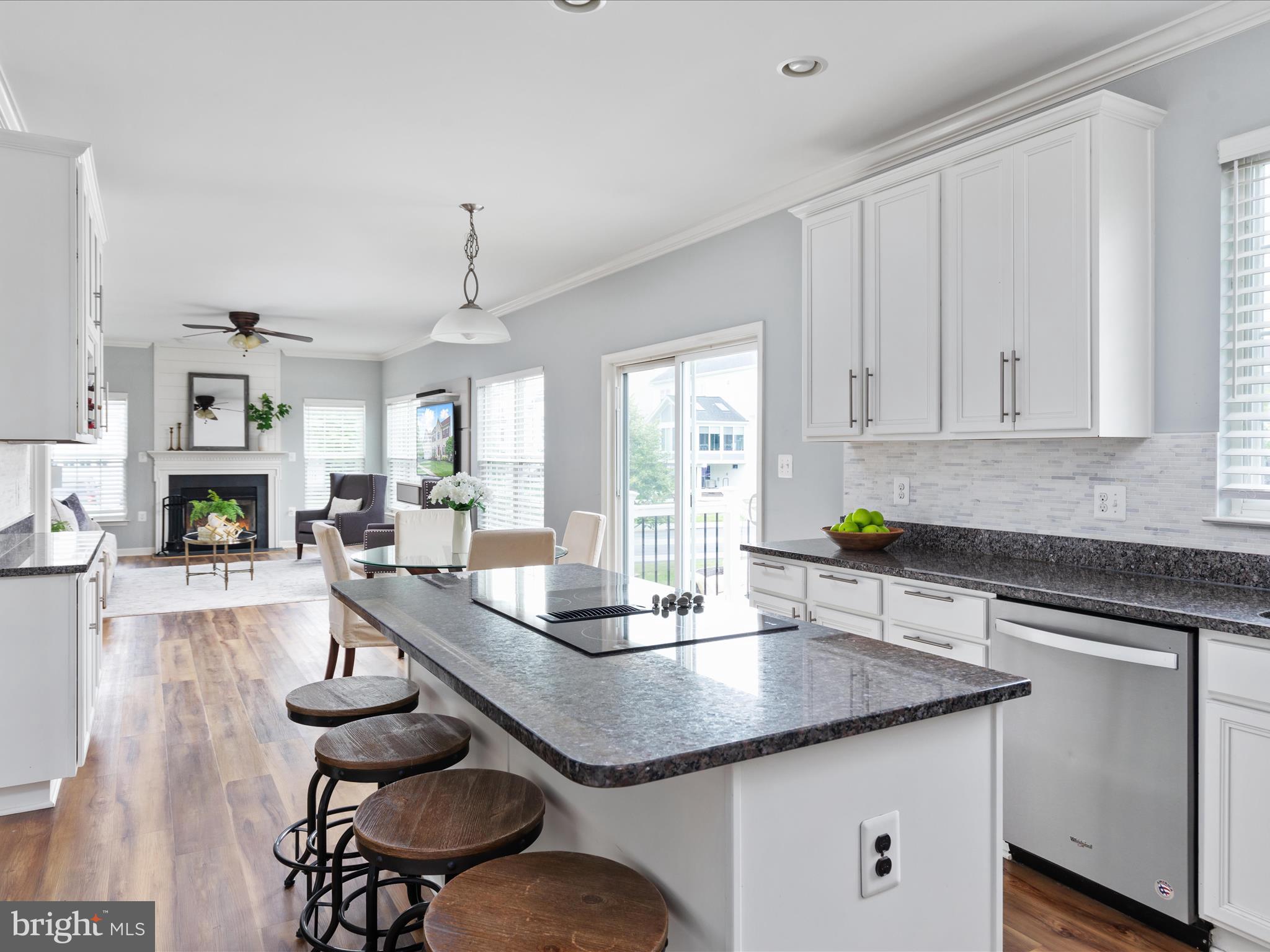 17618 Cleveland Park Drive Round Hill, VA 20141 - Photo 11 of 58