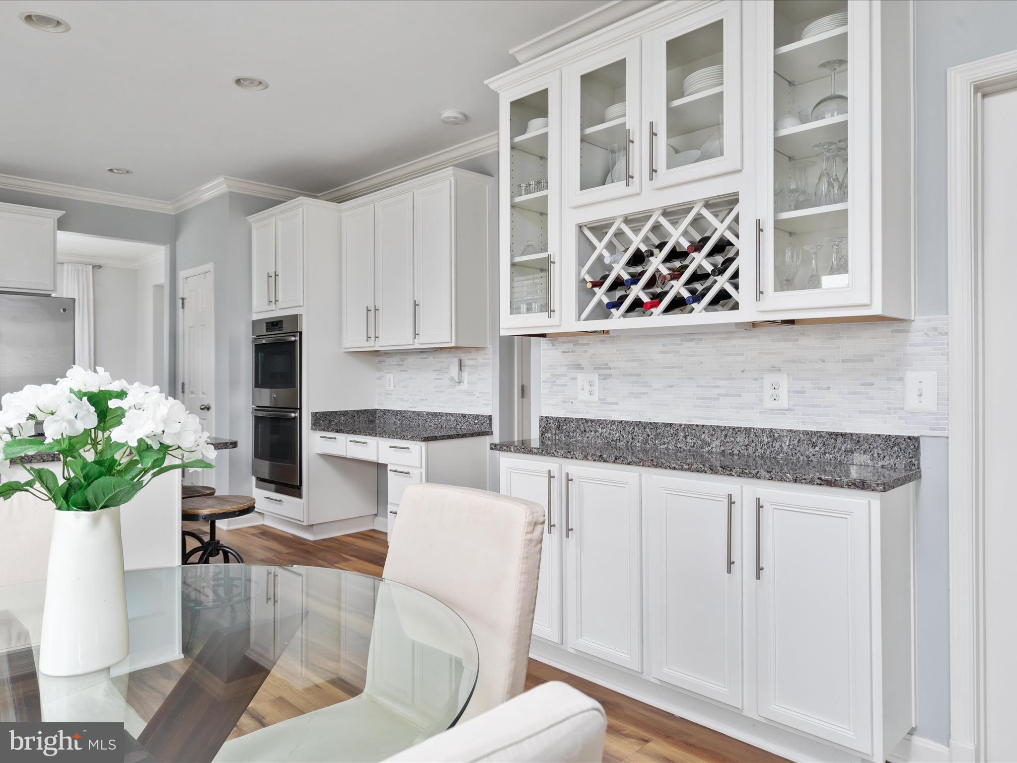 17618 Cleveland Park Drive Round Hill, VA 20141 - Photo 14 of 58