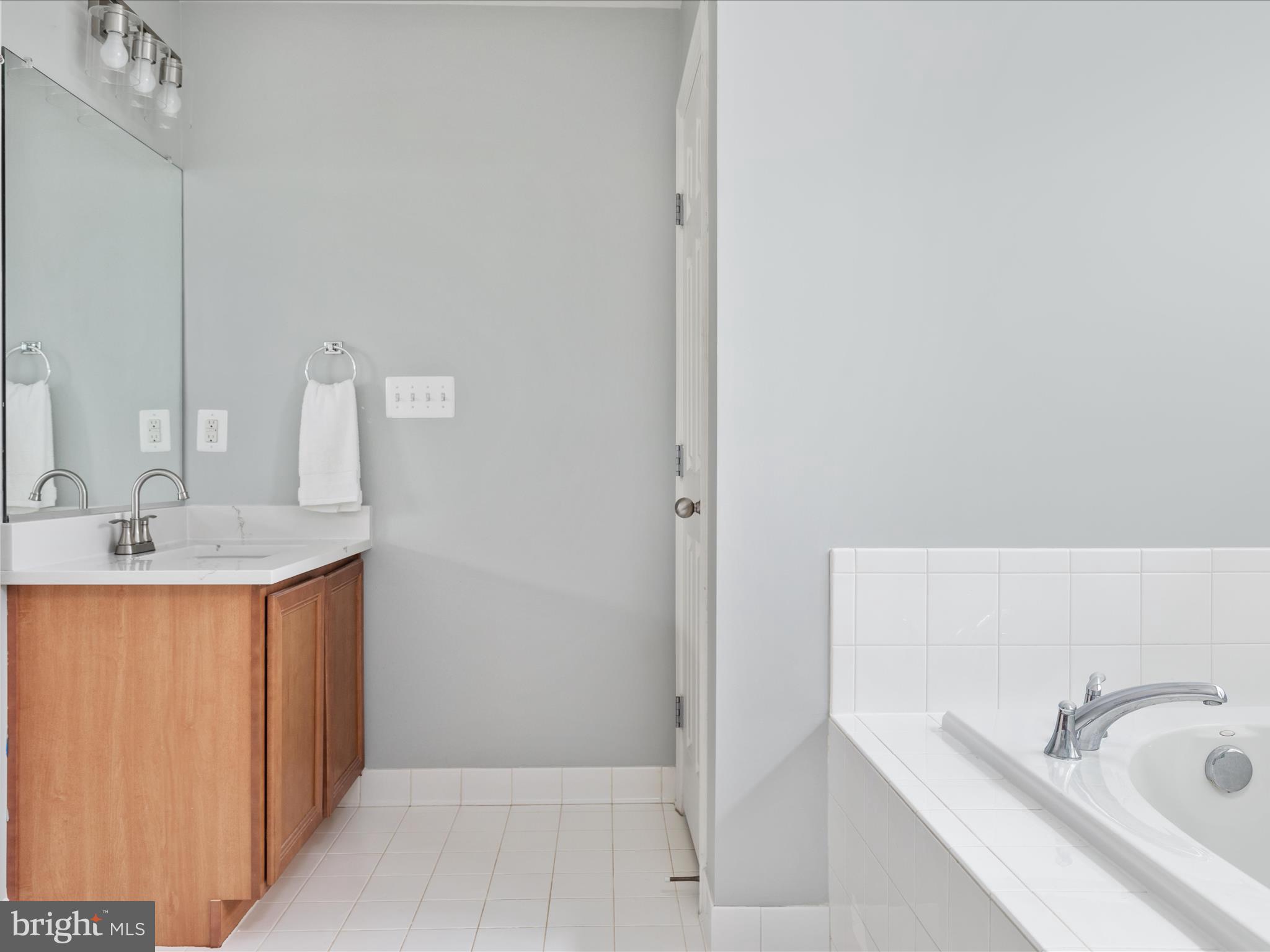 17618 Cleveland Park Drive Round Hill, VA 20141 - Photo 33 of 58