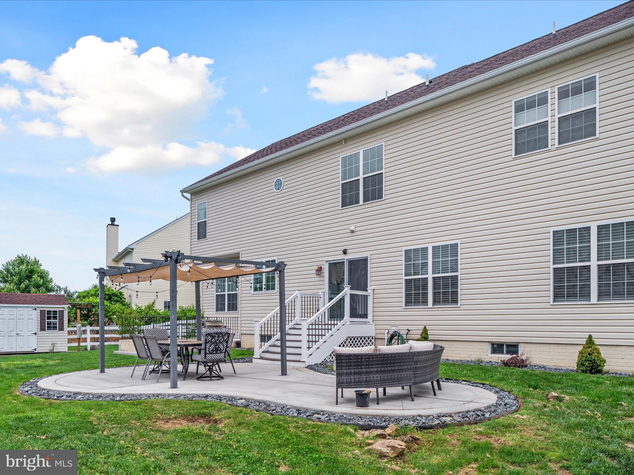 17618 Cleveland Park Drive Round Hill, VA 20141 - Photo 38 of 58