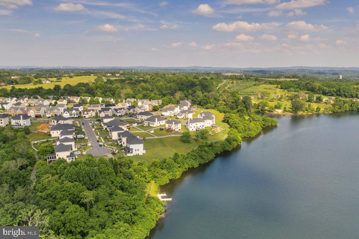 17618 Cleveland Park Drive Round Hill, VA 20141 - Photo 52 of 58