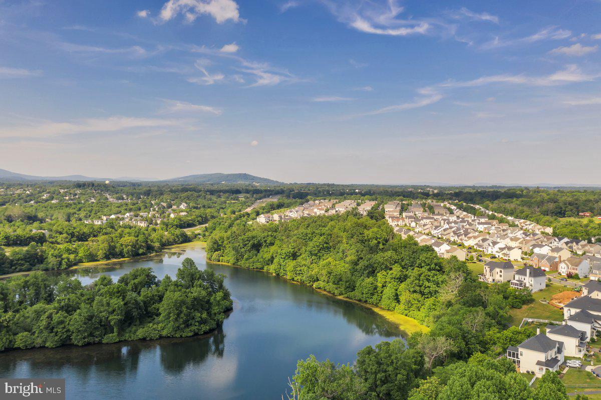 17618 Cleveland Park Drive Round Hill, VA 20141 - Photo 53 of 58