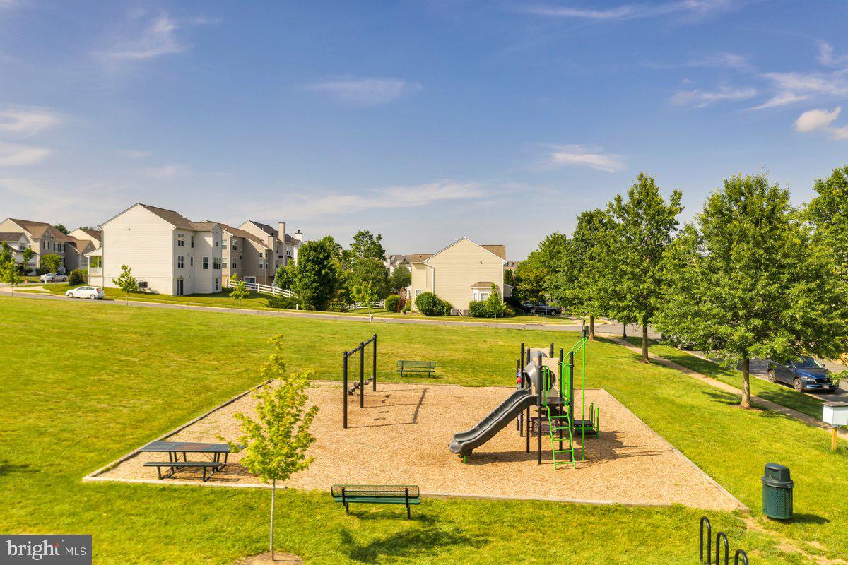 17618 Cleveland Park Drive Round Hill, VA 20141 - Photo 54 of 58