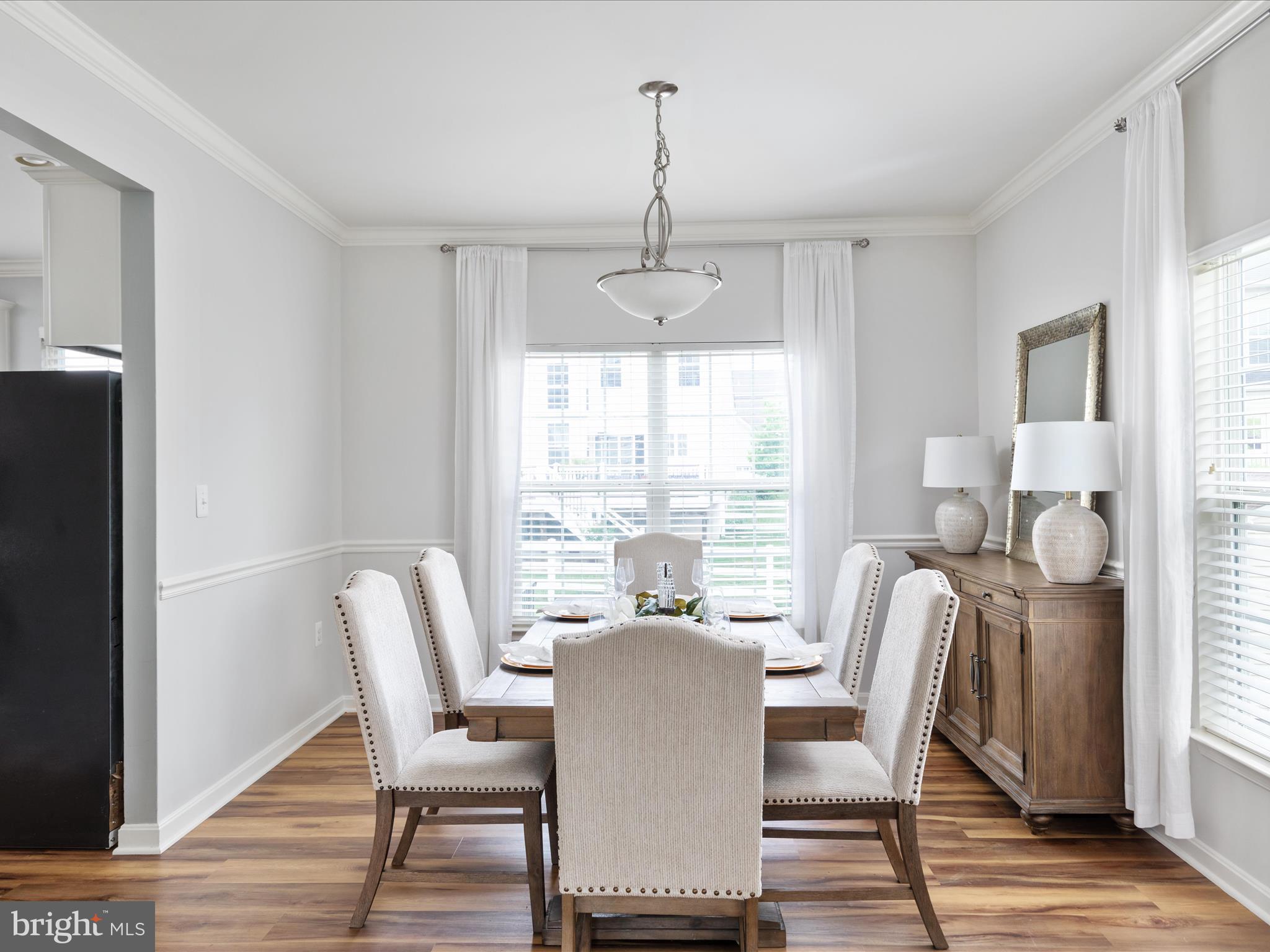 17618 Cleveland Park Drive Round Hill, VA 20141 - Photo 9 of 58