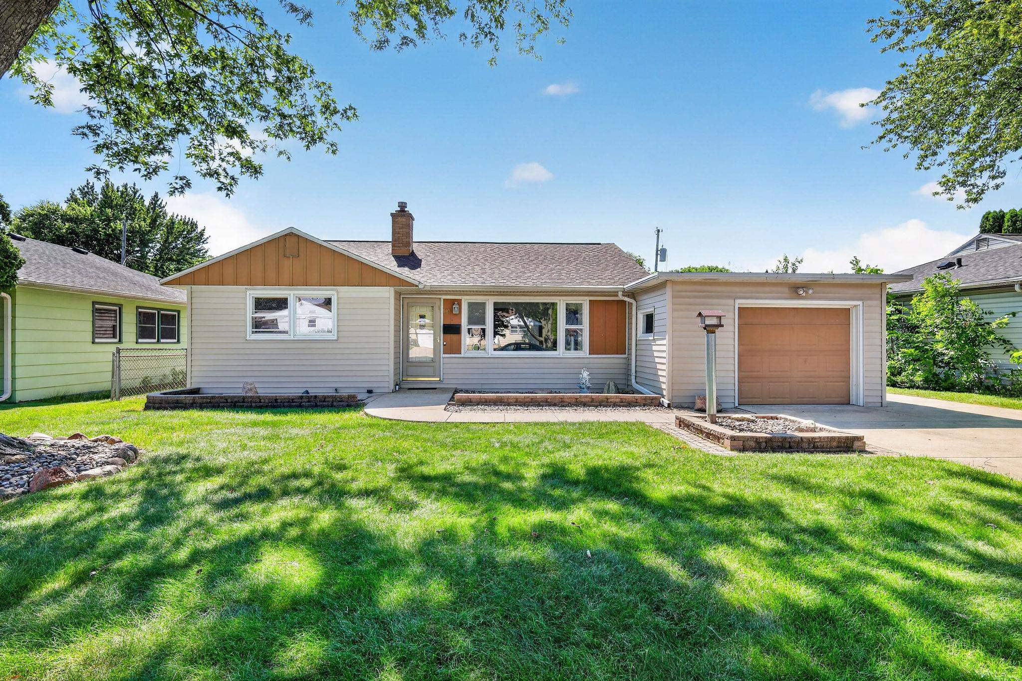110 Schenk Street Madison, WI 53714 - Photo 2 of 37