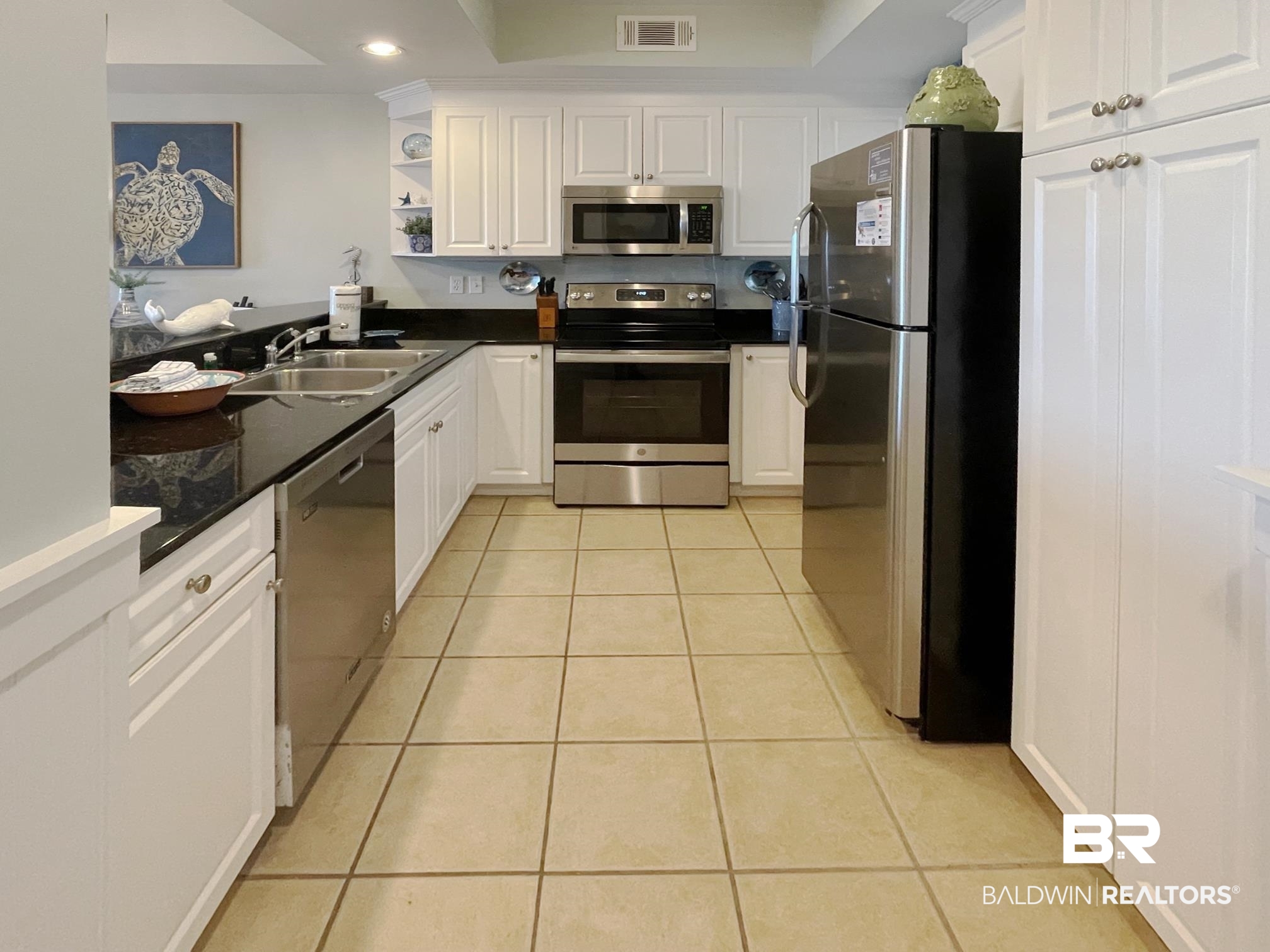815 Plantation Road, Unit 302 Gulf Shores, AL 36542 - Photo 6 of 47