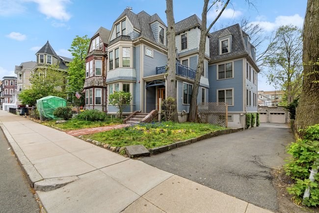 23 Hillside Street Boston, MA 02120 - Photo 1 of 26