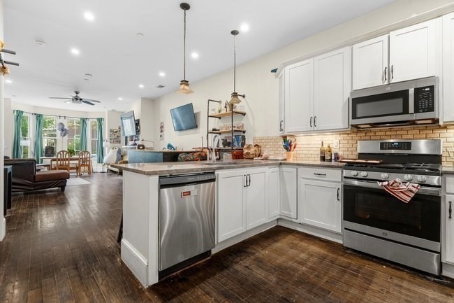 23 Hillside Street Boston, MA 02120 - Photo 21 of 26