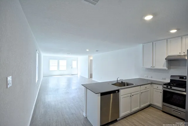 $1,550 | 766 Tulsa Trail, New Braunfels, TX 78132