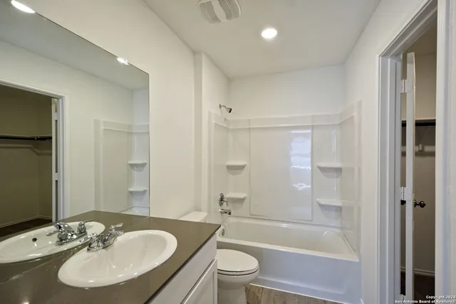 $1,550 | 766 Tulsa Trail, New Braunfels, TX 78132