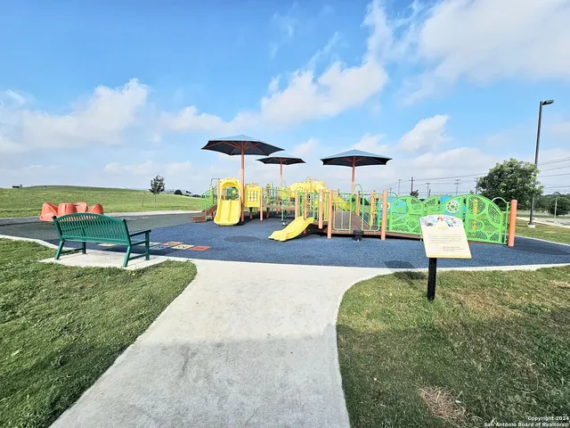 $1,550 | 766 Tulsa Trail, New Braunfels, TX 78132