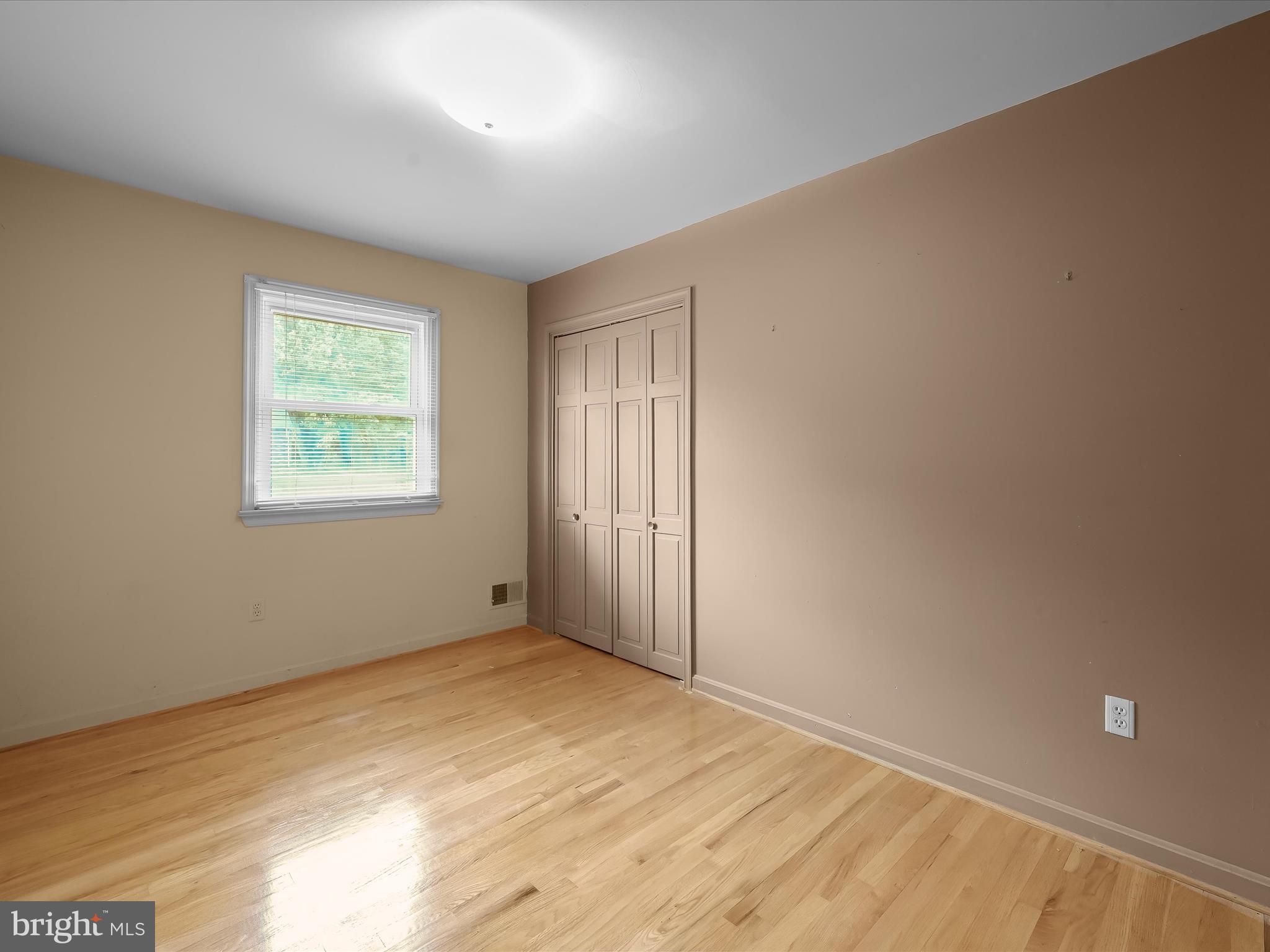 5812 Meadow Drive Frederick, MD 21702 - Photo 22 of 36 Bedroom - Hardwood Floors