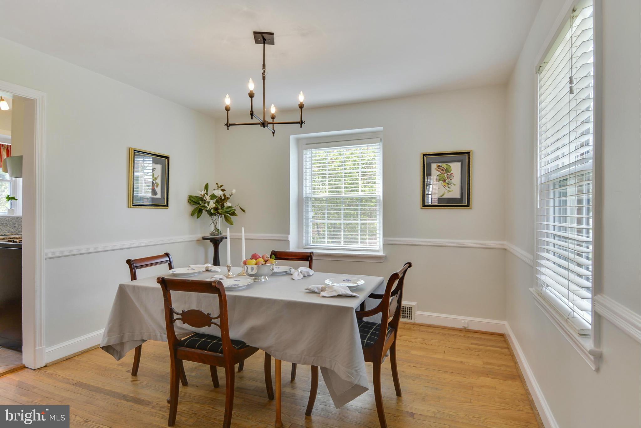306 St Lawrence Drive Silver Spring, MD 20901 - Photo 9 of 28 Dining Room