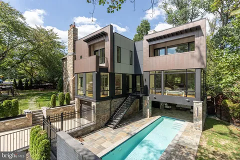 $5,495,000 | 3001 Foxhall Road Northwest, Washington, DC 20016