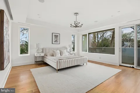 $5,495,000 | 3001 Foxhall Road Northwest, Washington, DC 20016
