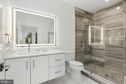 $5,495,000 | 3001 Foxhall Road Northwest, Washington, DC 20016