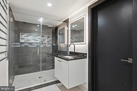 $5,495,000 | 3001 Foxhall Road Northwest, Washington, DC 20016