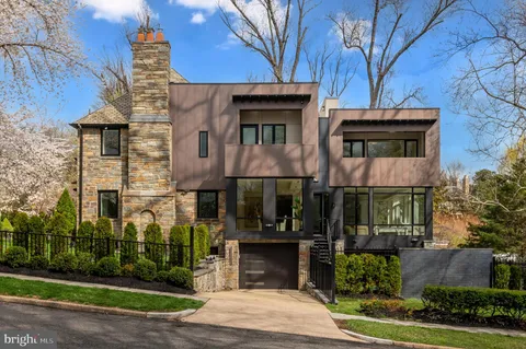 $5,495,000 | 3001 Foxhall Road Northwest, Washington, DC 20016