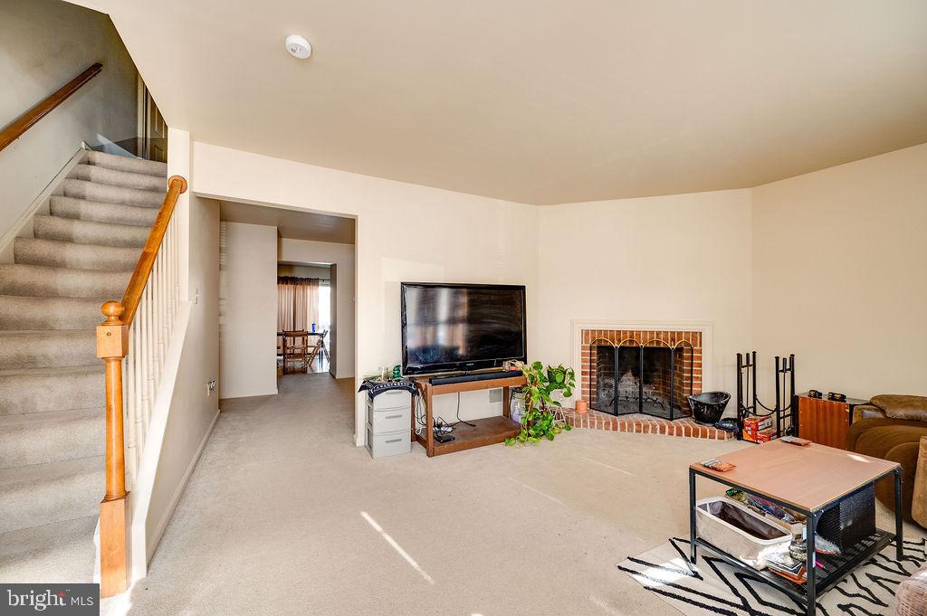 71 Winchester Court Reading, PA 19606 - Photo 5 of 42