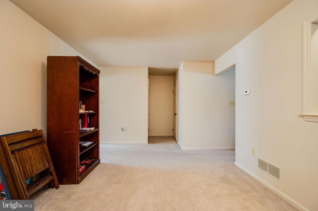 71 Winchester Court Reading, PA 19606 - Photo 9 of 42