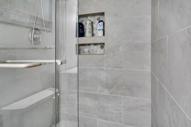 $399,900 | 270 East Highland Avenue, Unit 916, Milwaukee, WI 53202