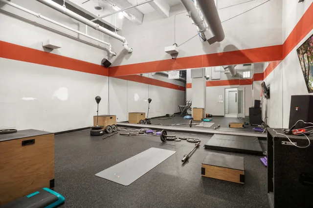 $399,900 | 270 East Highland Avenue, Unit 916, Milwaukee, WI 53202