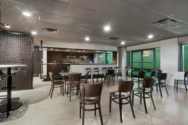 $399,900 | 270 East Highland Avenue, Unit 916, Milwaukee, WI 53202