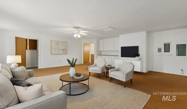 $565,000 | 4649 Highway 95, Moscow, ID 83843