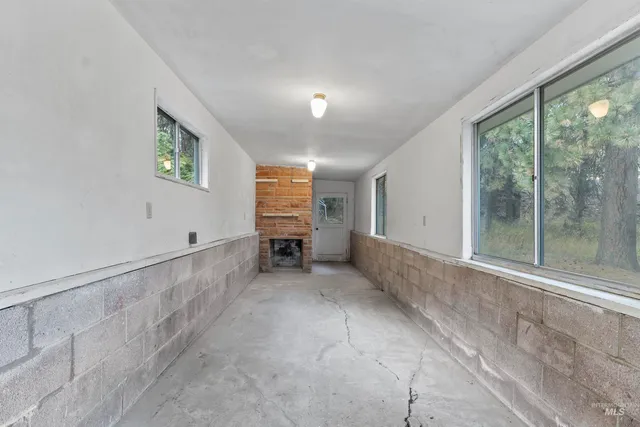 $565,000 | 4649 Highway 95, Moscow, ID 83843