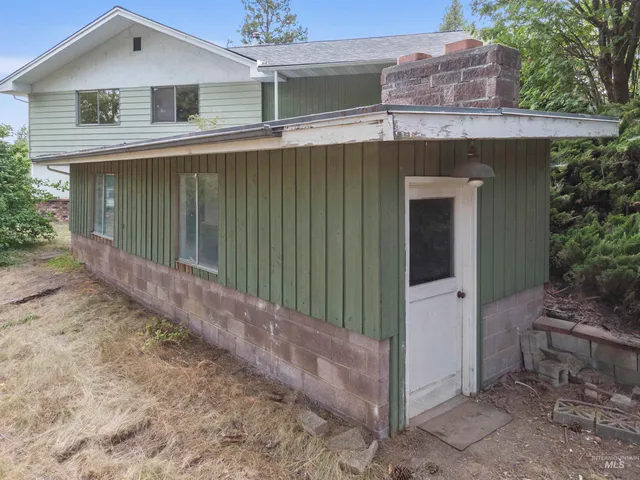 $565,000 | 4649 Highway 95, Moscow, ID 83843