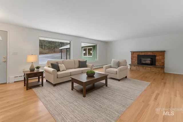 $565,000 | 4649 Highway 95, Moscow, ID 83843