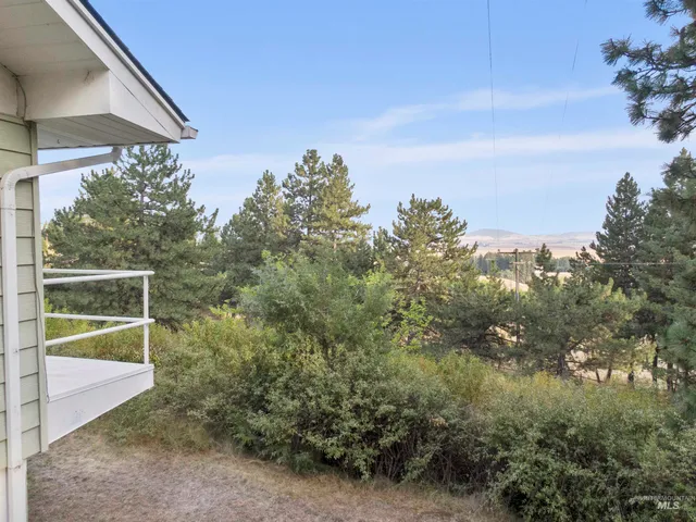 $565,000 | 4649 Highway 95, Moscow, ID 83843