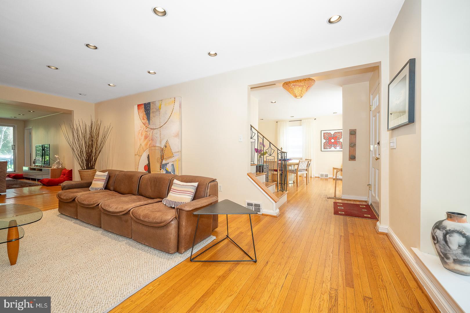 535 Hamilton Road Merion Station, PA 19066 - Photo 7 of 47