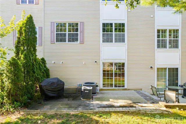 a view of a back yard of the house