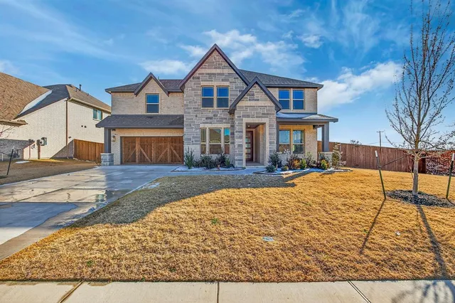 $600,000 | 1244 Joseph Earl Drive, DeSoto, TX 75115