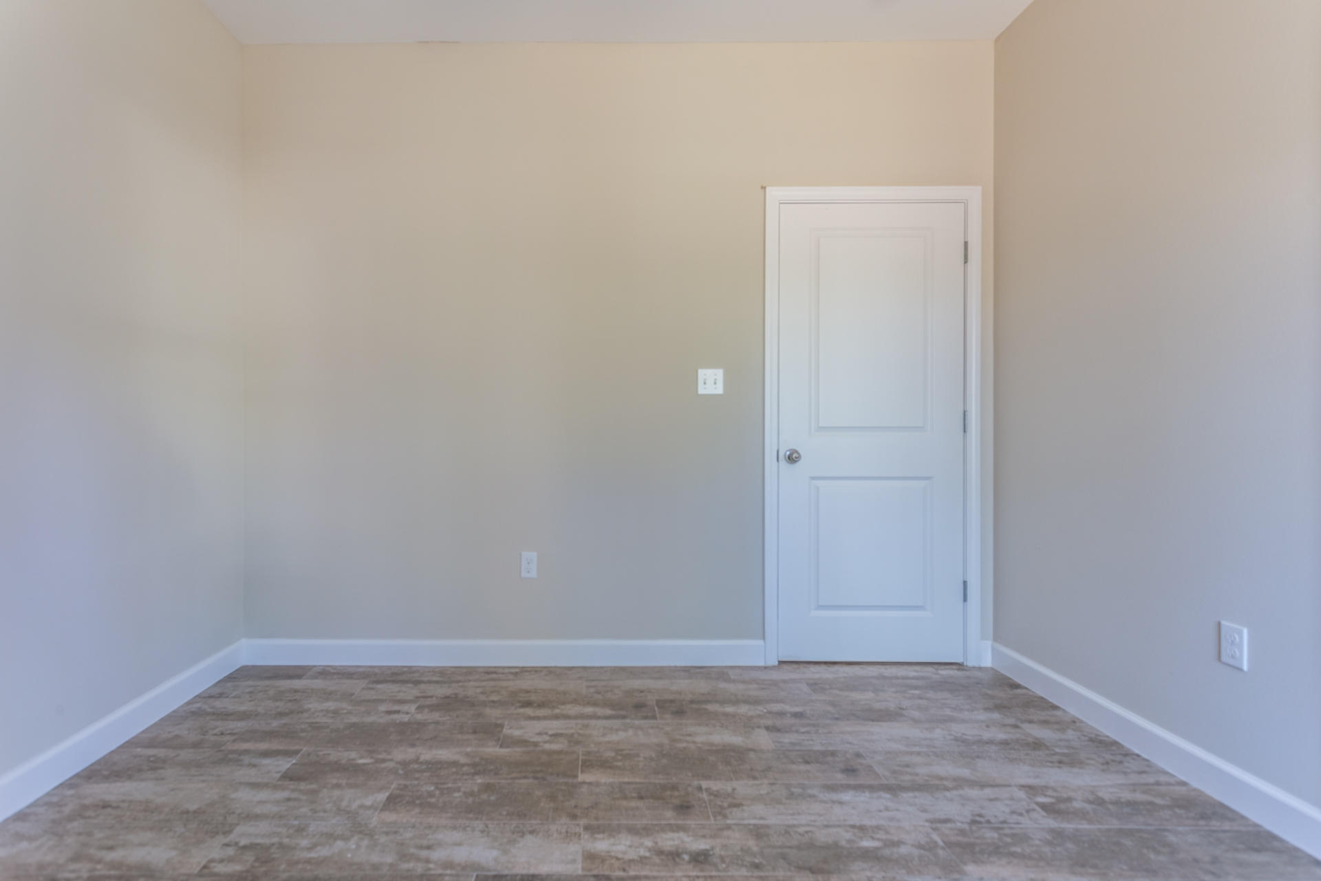 343 Indian Woman Road Santa Rosa Beach, FL 32459 - Photo 8 of 21 a view of an empty room