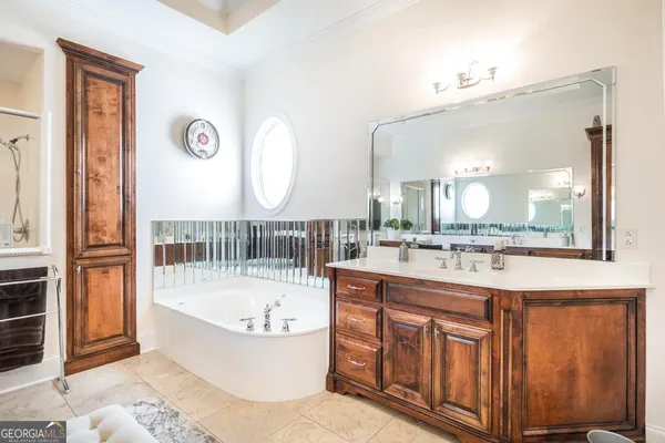 $949,000 | 304 Deer Creek Drive, Forsyth, GA 31029