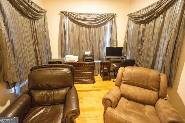 $949,000 | 304 Deer Creek Drive, Forsyth, GA 31029