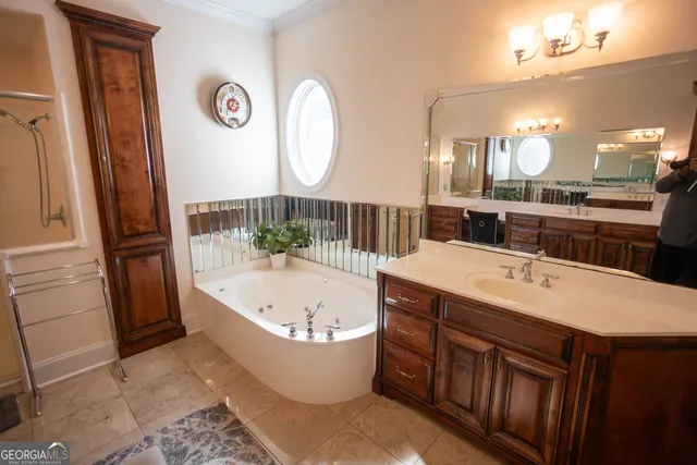 $949,000 | 304 Deer Creek Drive, Forsyth, GA 31029