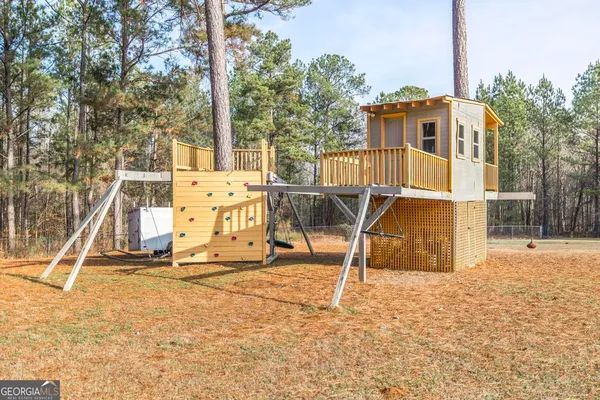 $949,000 | 304 Deer Creek Drive, Forsyth, GA 31029