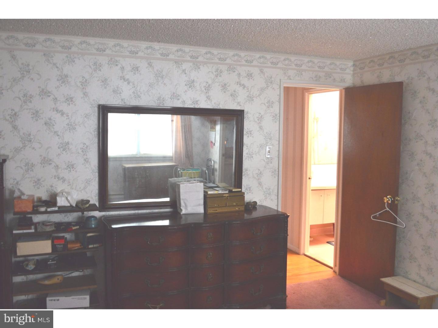 10940 East Keswick Road Philadelphia, PA 19154 - Photo 13 of 16 Gallery Image 13