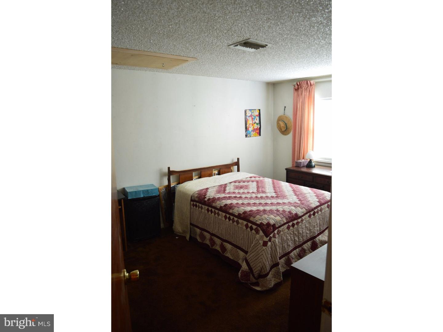 10940 East Keswick Road Philadelphia, PA 19154 - Photo 10 of 16 Bedroom