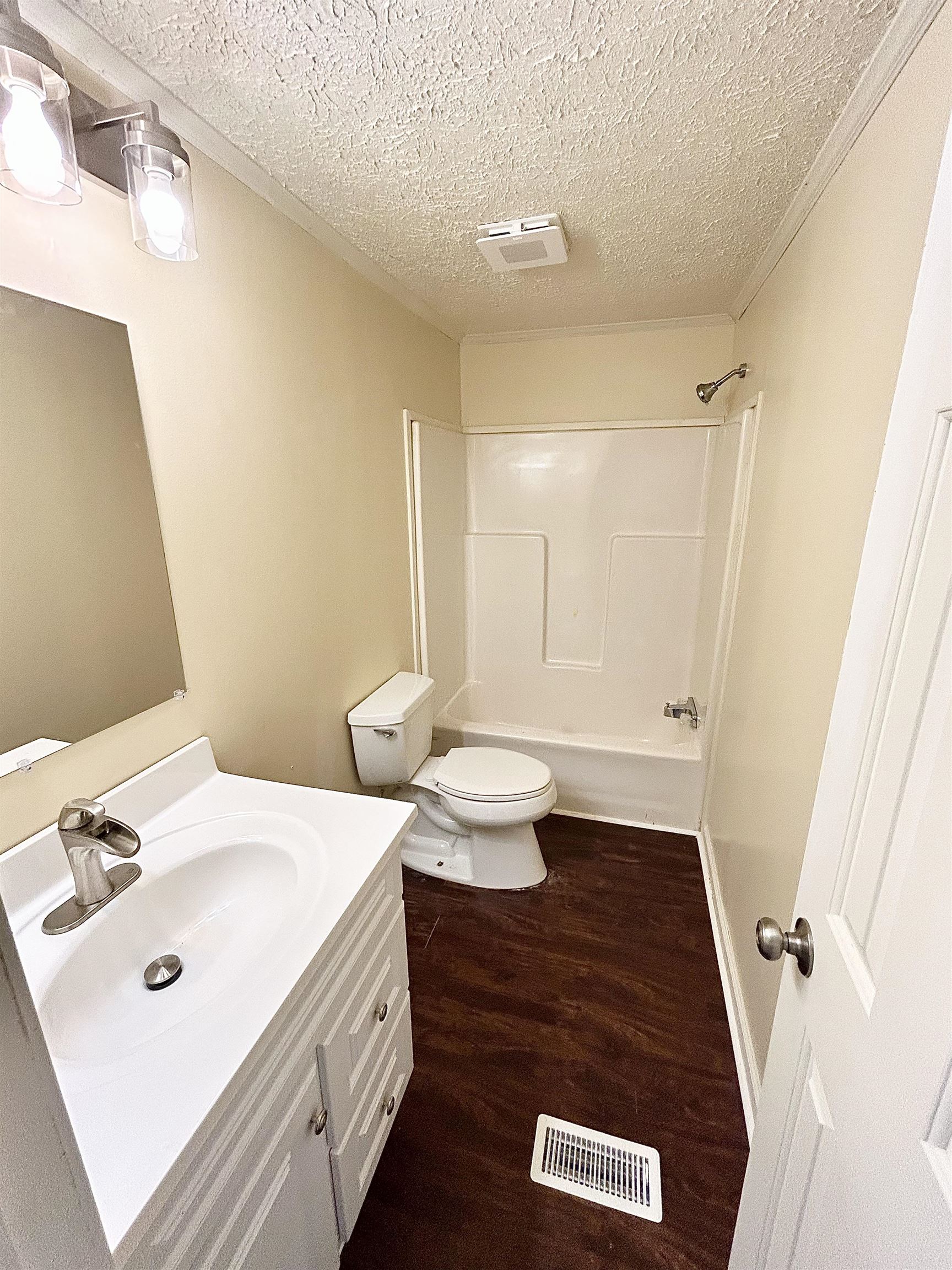 413 Gowdeysville Road Gaffney, SC 29340 - Photo 12 of 22