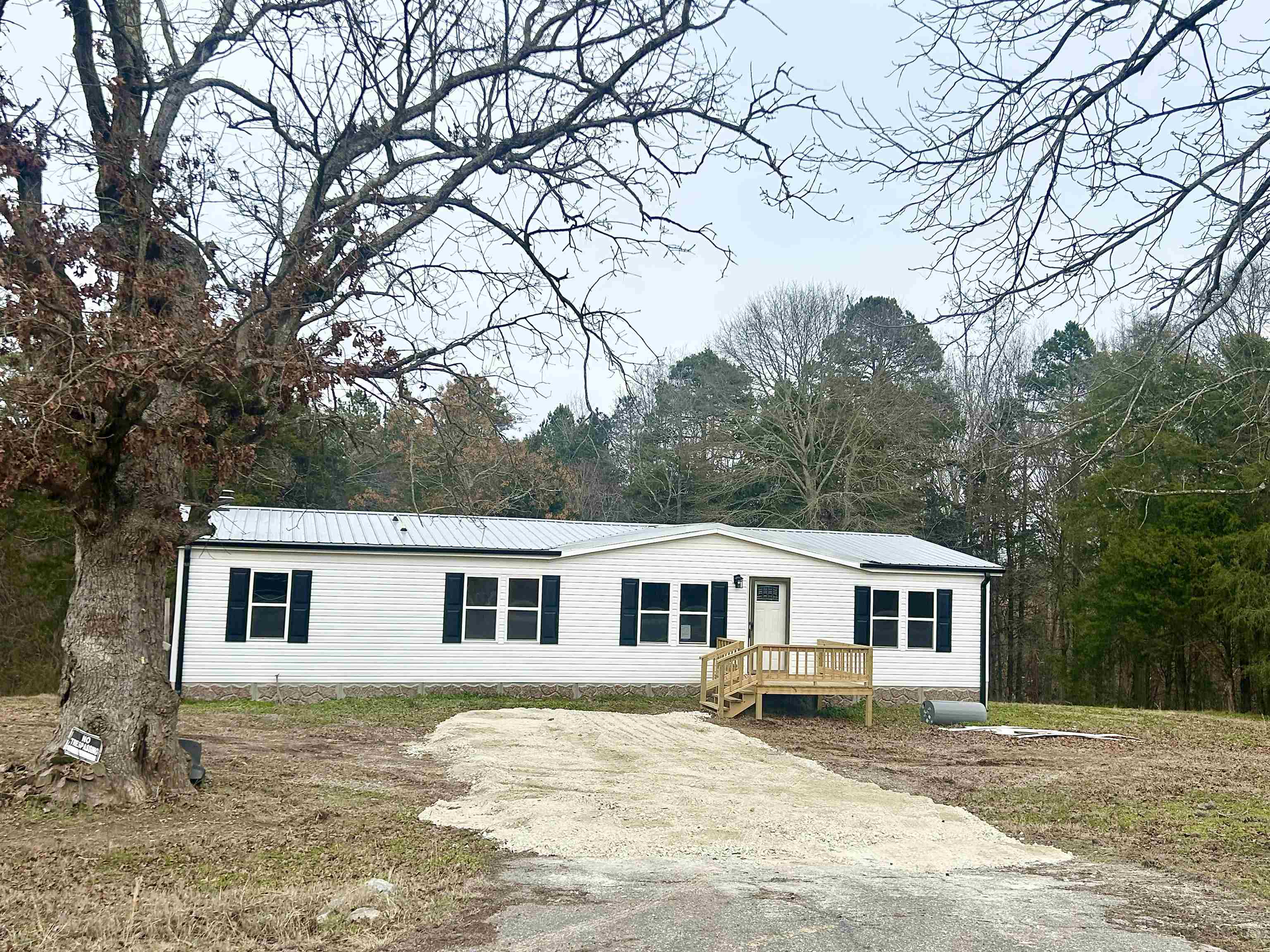 413 Gowdeysville Road Gaffney, SC 29340 - Photo 2 of 22