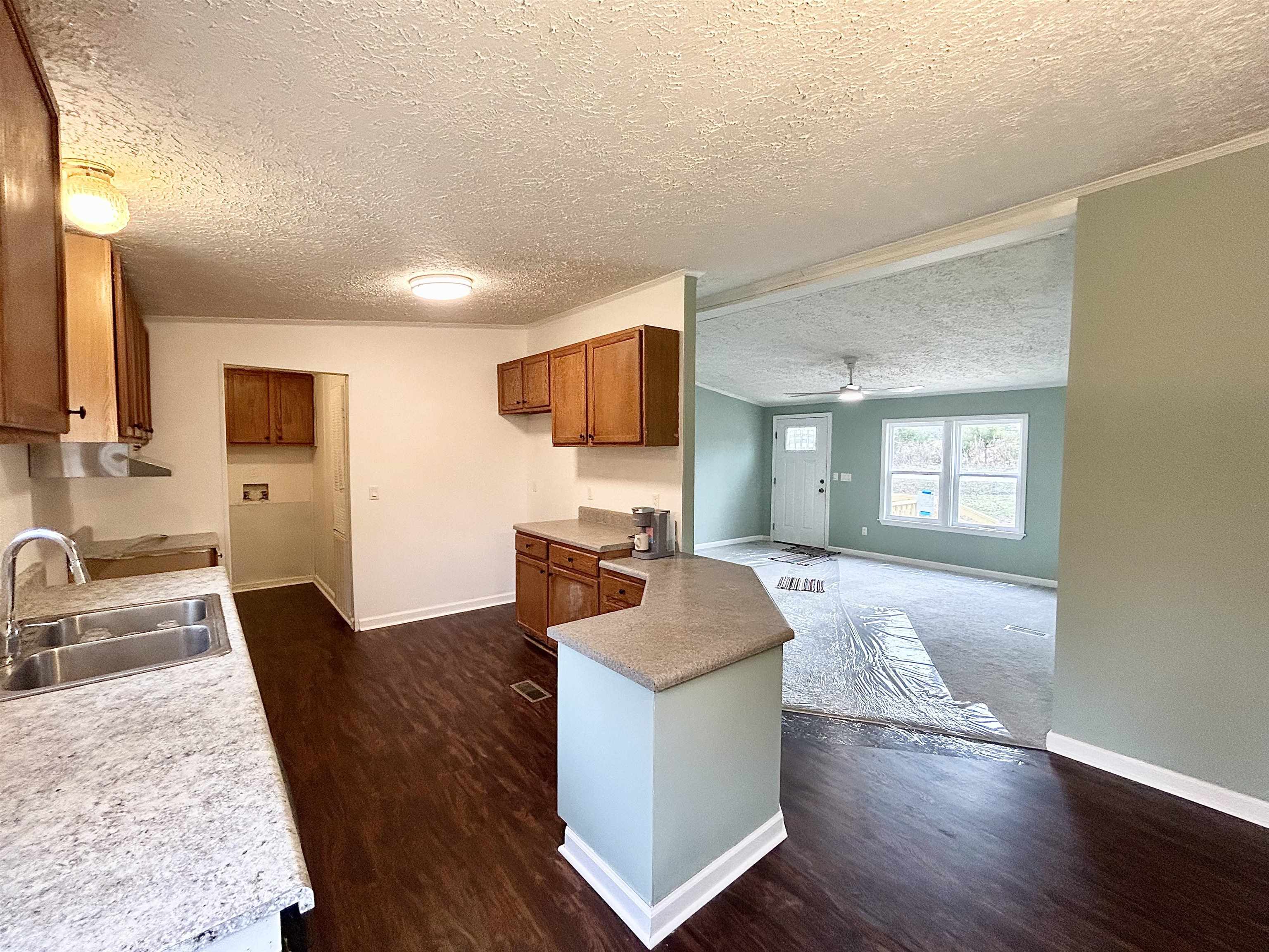 413 Gowdeysville Road Gaffney, SC 29340 - Photo 4 of 22