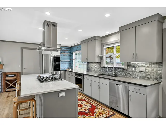 $439,000 | 830 Northeast 172nd Avenue, Gresham, OR 97230