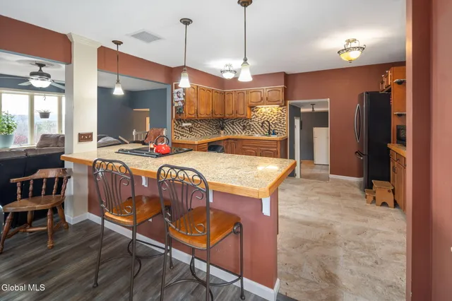 $360,000 | 1422 Highway 30A, Esperance, NY 12160