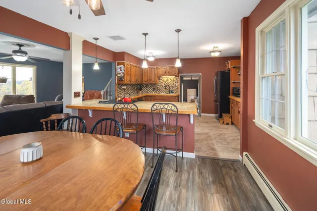 $360,000 | 1422 Highway 30A, Esperance, NY 12160