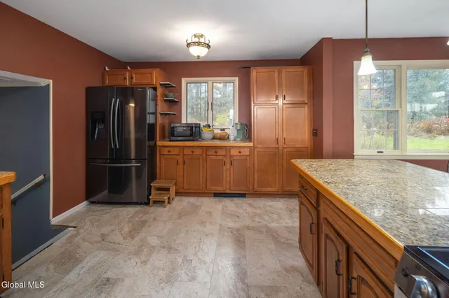 $360,000 | 1422 Highway 30A, Esperance, NY 12160